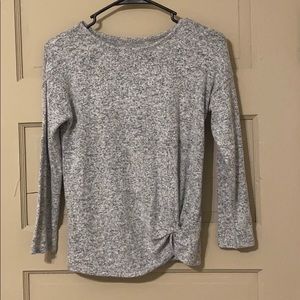 Grey mid length sleeve shirt